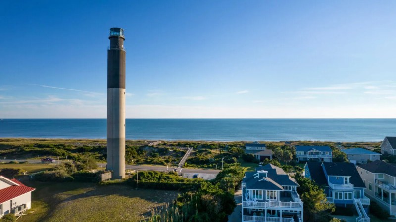 Oak Island Lighthouse