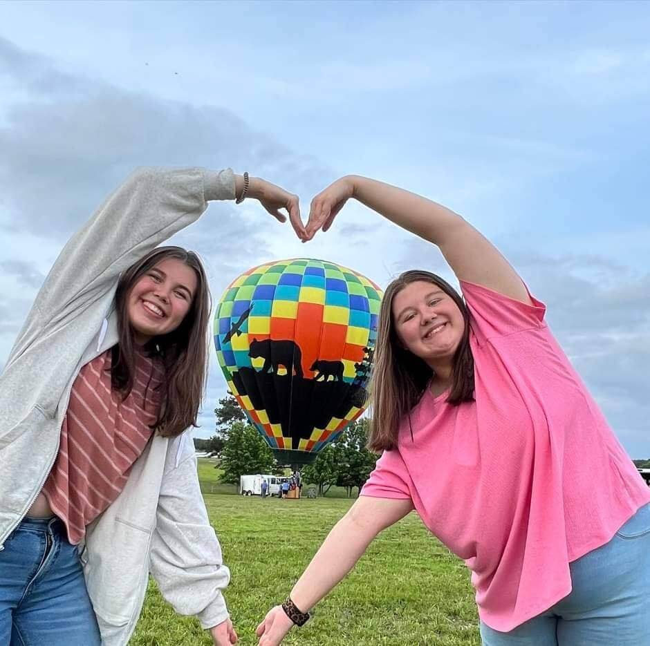 Where + How to Take a Hot Air Balloon Ride in North Carolina 