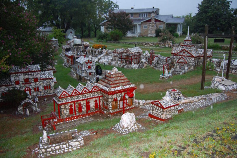 North Carolina’s 9 Weirdest Roadside Attractions