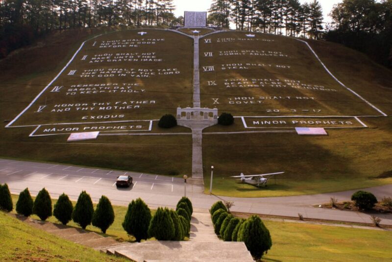 North Carolina’s 9 Weirdest Roadside Attractions