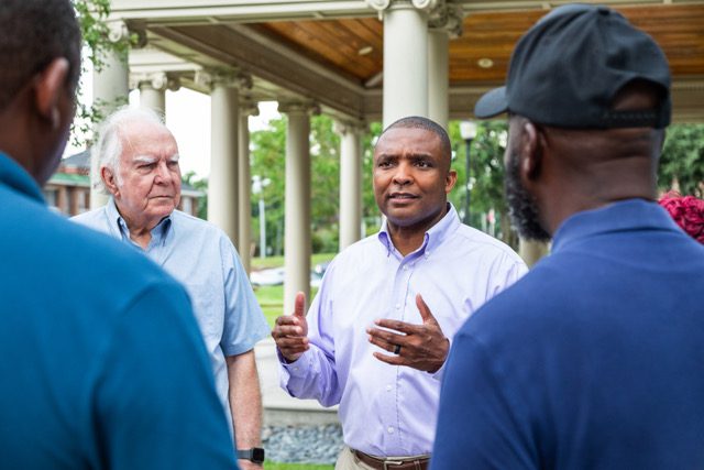 (Photo courtesy of The Don Davis campaign)