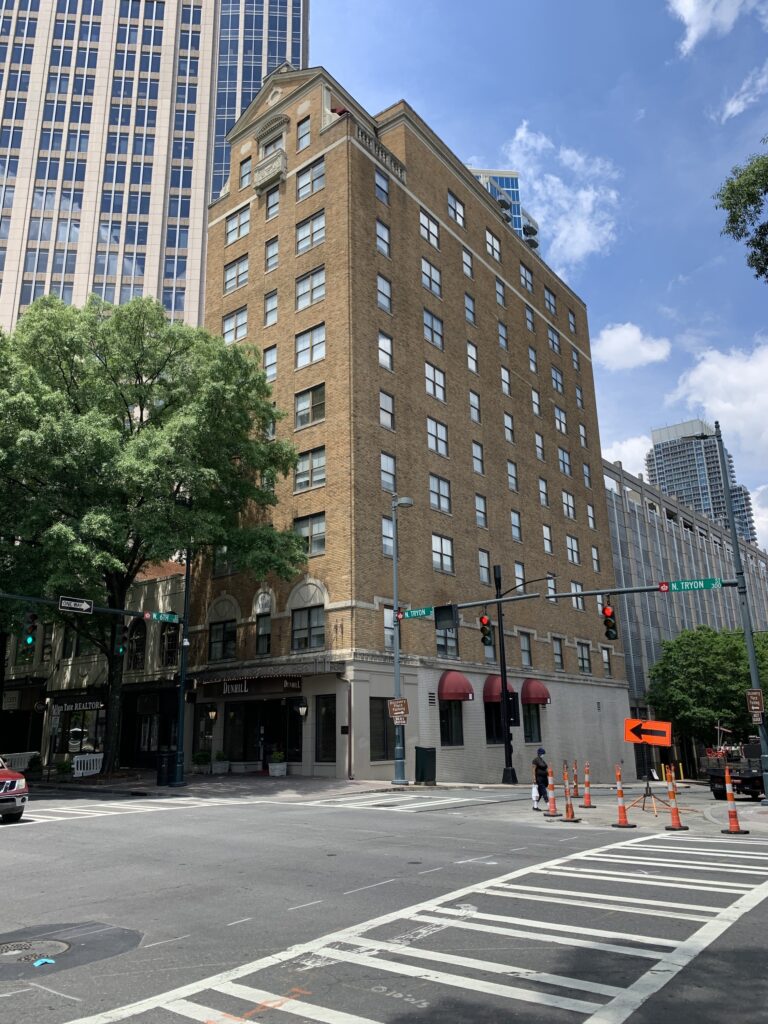 Ghostly Getaways: Explore North Carolina’s 9 most haunted hotels