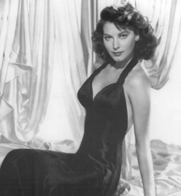 Black and white photo of actress Ava Gardner 