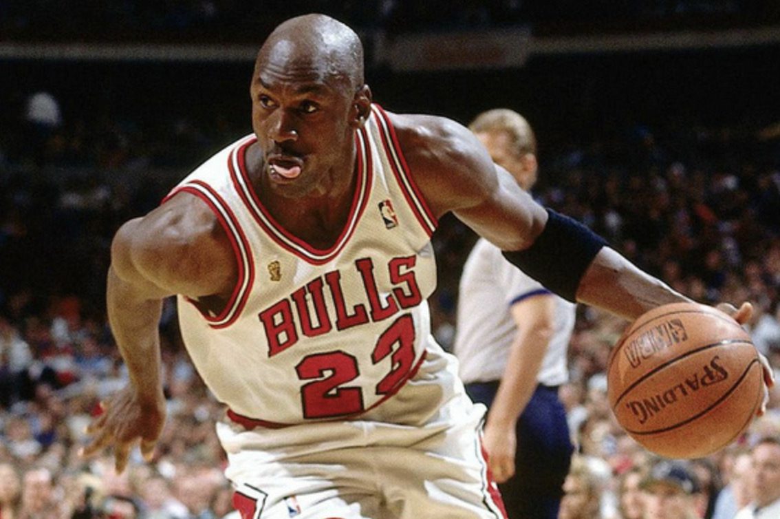 Michael Jordan playing basketball for the Chicago Bulls 