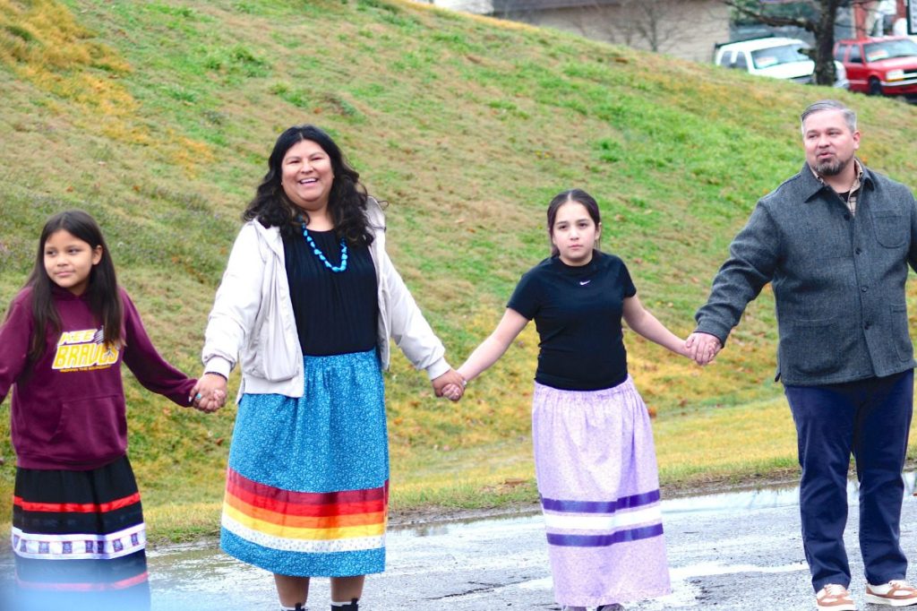 Ancient Cherokee mound in North Carolina returns to Cherokee ownership