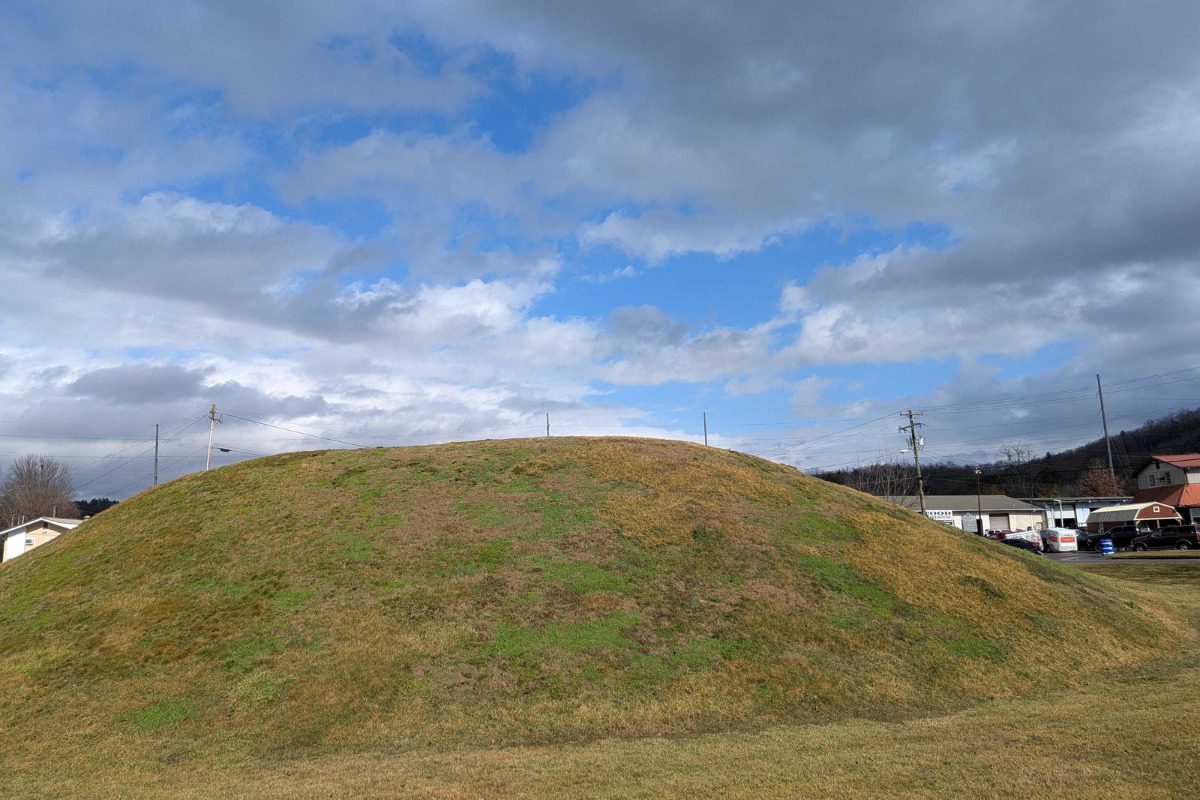 Cherokee mound returned to tribal ownership in North Carolina